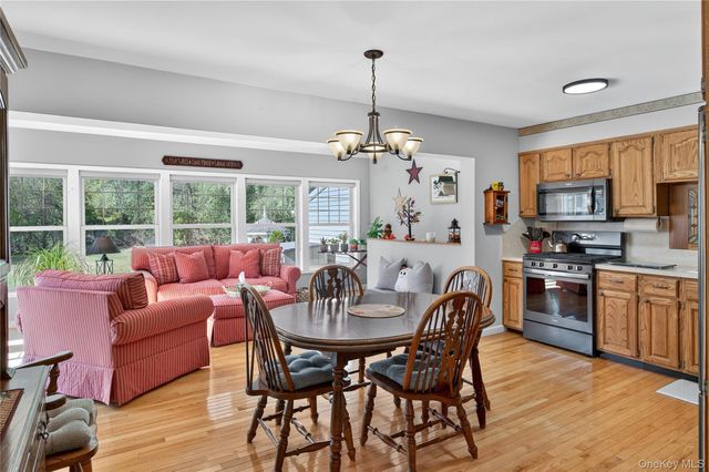 467 Kings Highway, Warwick, NY 10990