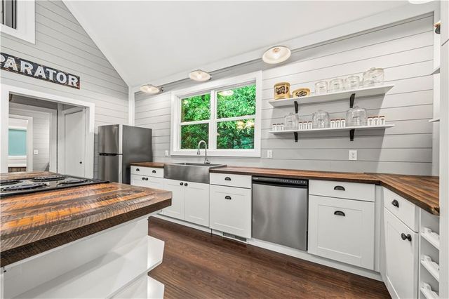 1047 Brooks Rackley Road, Dallas, GA 30157