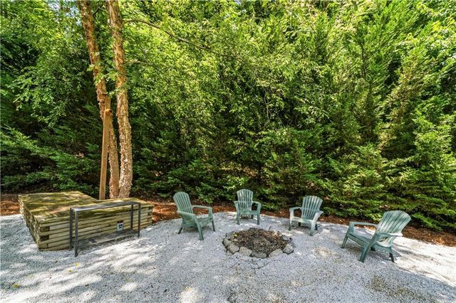 1047 Brooks Rackley Road, Dallas, GA 30157