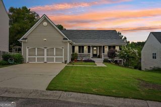 207 Overlook Court, Dallas, GA 30157