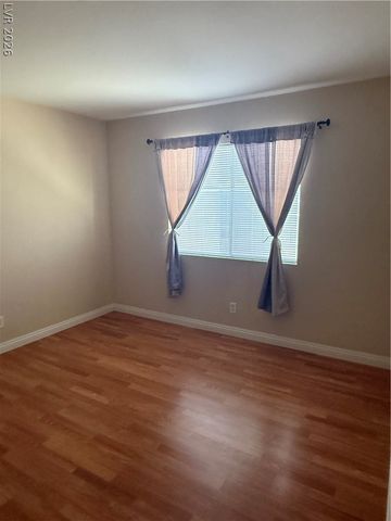 8344 Granite Peak Court, Las Vegas, NV 89145