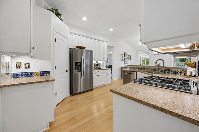 351 Point Pleasant Dr, St Augustine, FL 32086