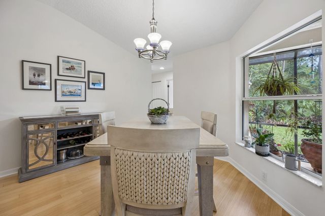 351 Point Pleasant Dr, St Augustine, FL 32086