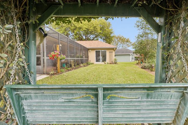 351 Point Pleasant Dr, St Augustine, FL 32086