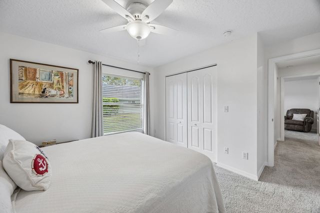 351 Point Pleasant Dr, St Augustine, FL 32086