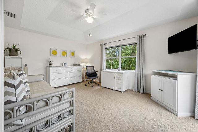 351 Point Pleasant Dr, St Augustine, FL 32086