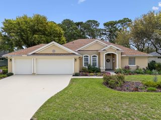 351 Point Pleasant Dr, St Augustine, FL 32086