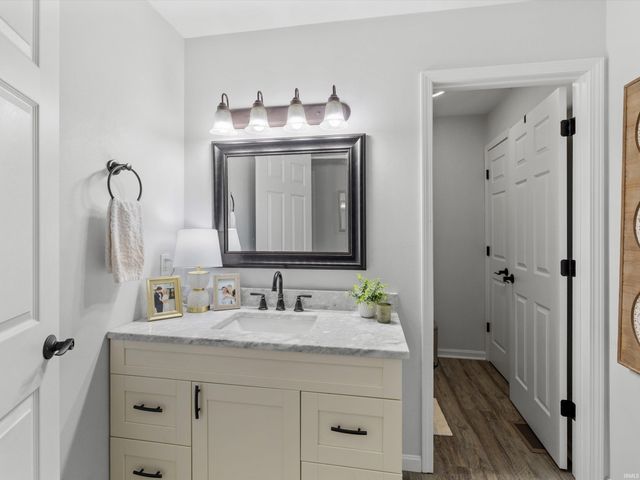 4248 N Congress Avenue, Evansville, IN 47711