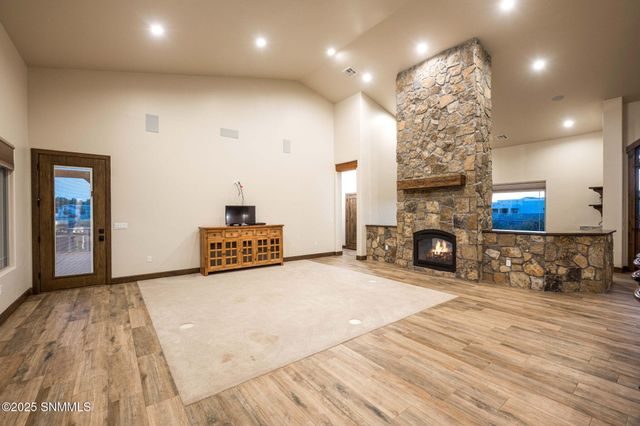 7403 Dona Ana Road, Las Cruces, NM 88007