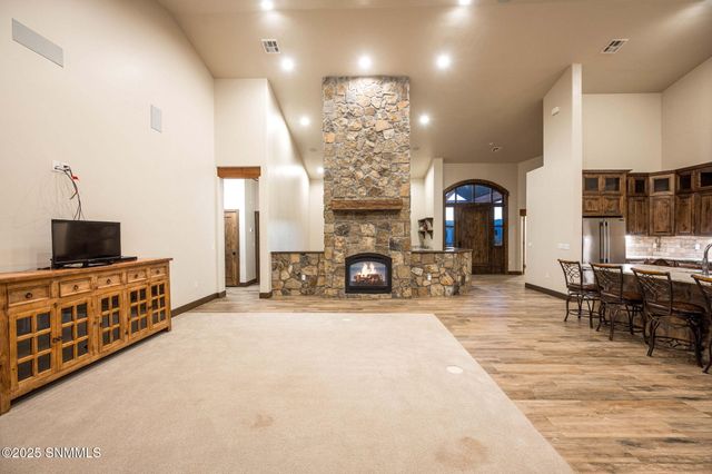 7403 Dona Ana Road, Las Cruces, NM 88007