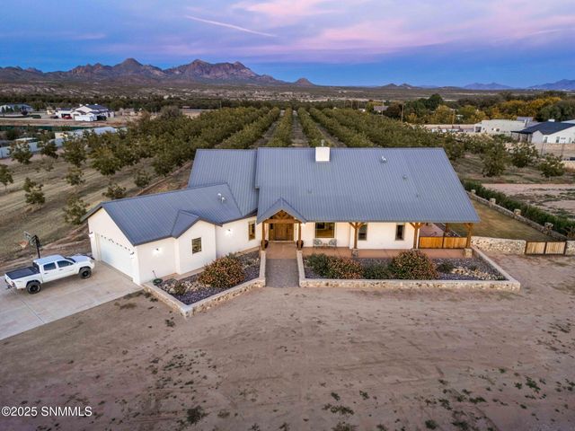 7403 Dona Ana Road, Las Cruces, NM 88007