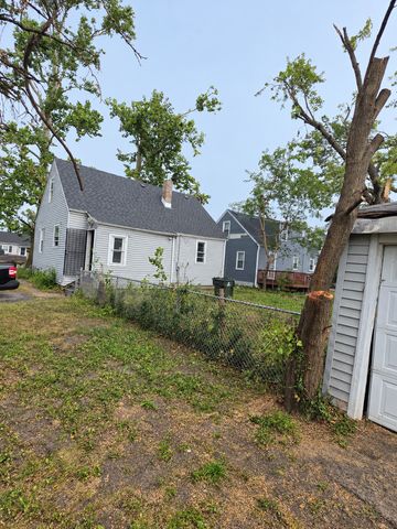 2319 170th Street, Hazel Crest, IL 60429