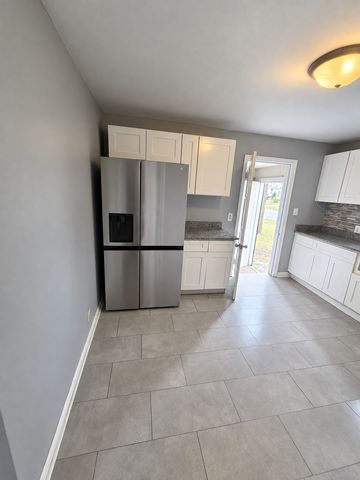 2319 170th Street, Hazel Crest, IL 60429