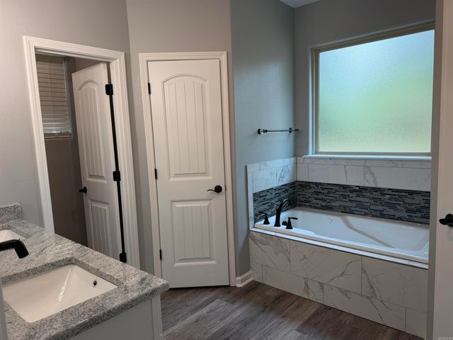 1302 E 41st, Pine Bluff, AR 71601