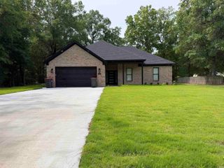 1302 E 41st, Pine Bluff, AR 71601