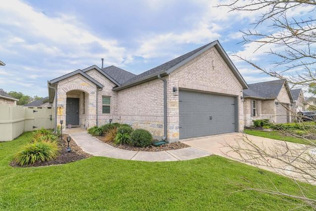 16887 Pink Wintergreen Drive, Conroe, TX 77385