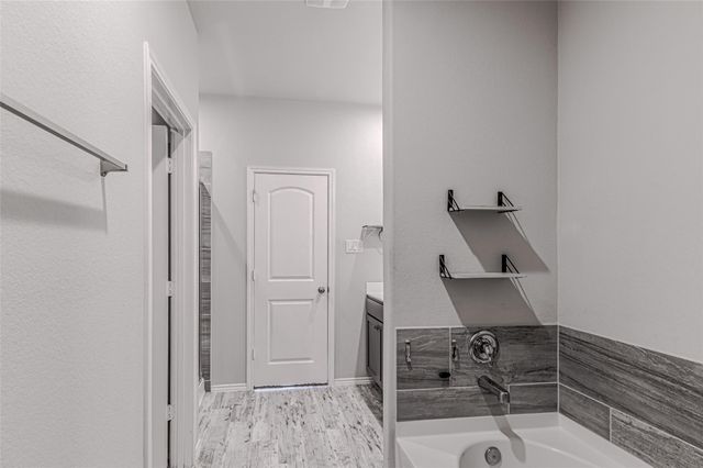 16887 Pink Wintergreen Drive, Conroe, TX 77385