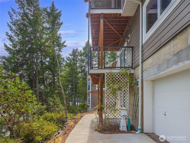 291 Pleasant Harbor Road, Brinnon, WA 98320