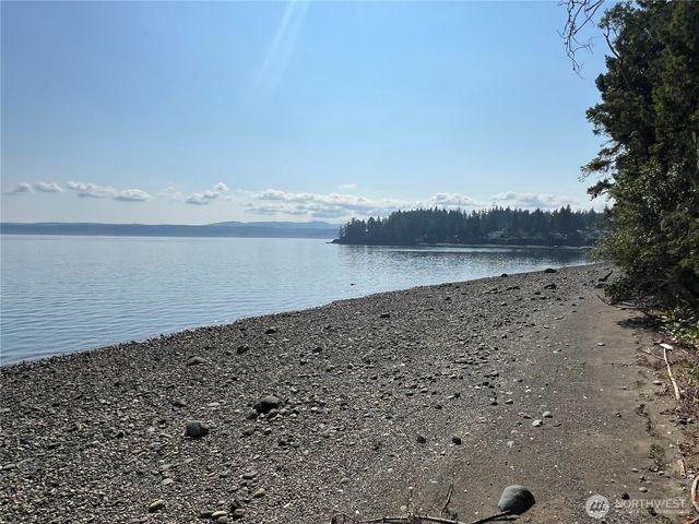 291 Pleasant Harbor Road, Brinnon, WA 98320