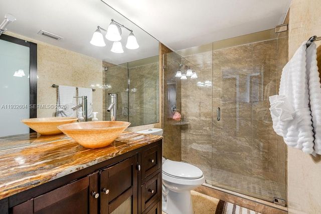 19999 E Country Club Dr 1302, Aventura, FL 33180