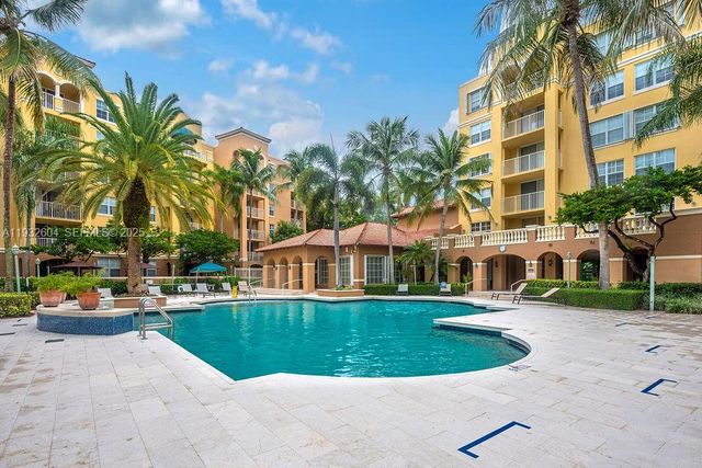19999 E Country Club Dr 1302, Aventura, FL 33180