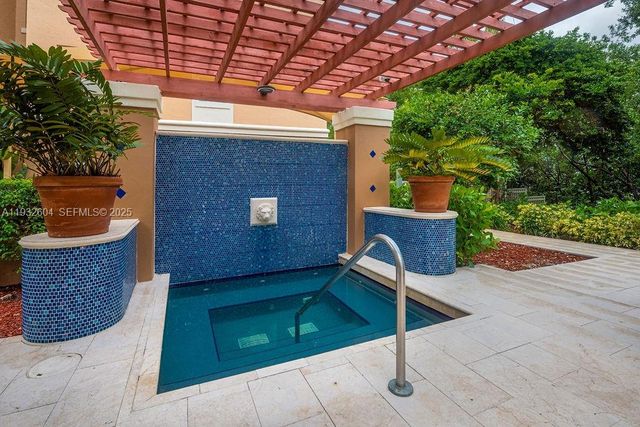 19999 E Country Club Dr 1302, Aventura, FL 33180