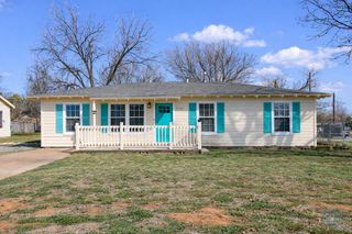 2200 GORDON STREET, Vernon, TX 76384