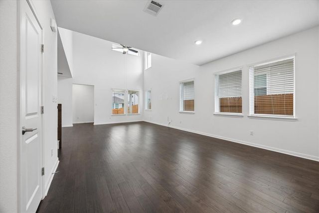 6407 Rounded Pebble LN, Buda, TX 78610