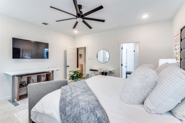 2830 S Marsalis Avenue, Dallas, TX 75216