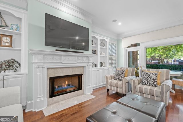 12 Paddington Circle, Savannah, GA 31410