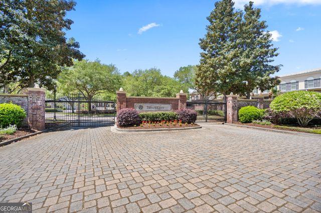 12 Paddington Circle, Savannah, GA 31410