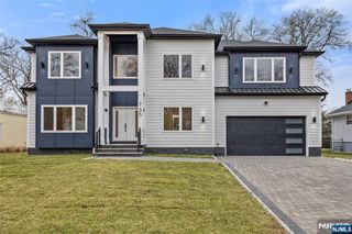 765 7th Avenue, River Edge, NJ 07661