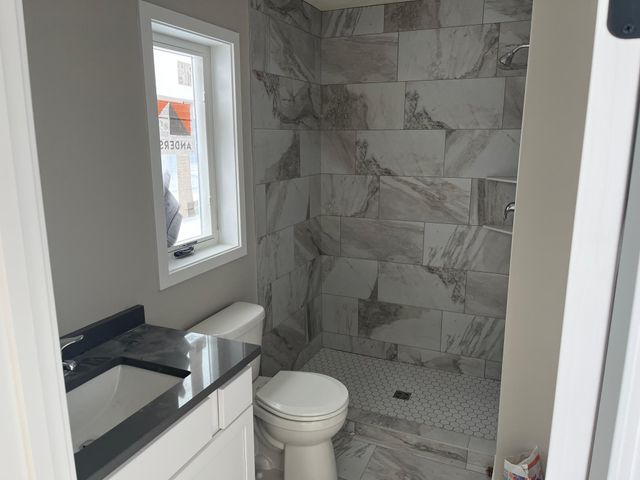 2206 Elk Run Drive SE, Pine Island, MN 55963