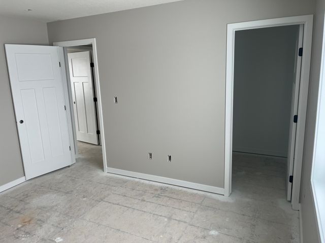 2206 Elk Run Drive SE, Pine Island, MN 55963