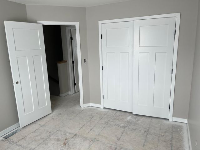 2206 Elk Run Drive SE, Pine Island, MN 55963