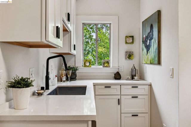 1744 Addison, Berkeley, CA 94703