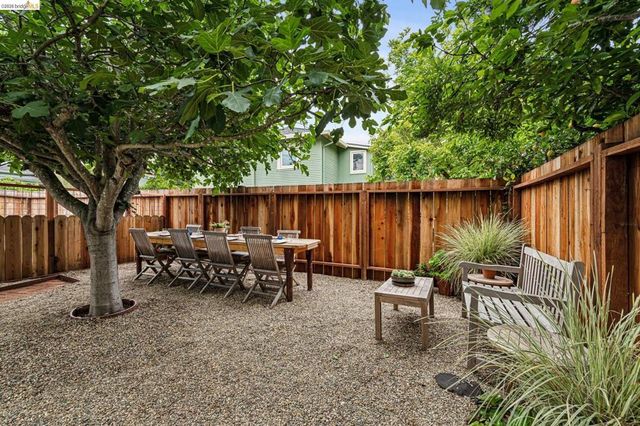 1744 Addison, Berkeley, CA 94703