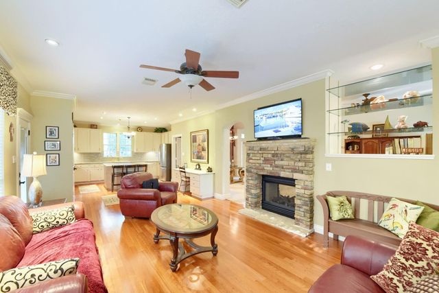 26923 Holly Lord, Magnolia, TX 77355