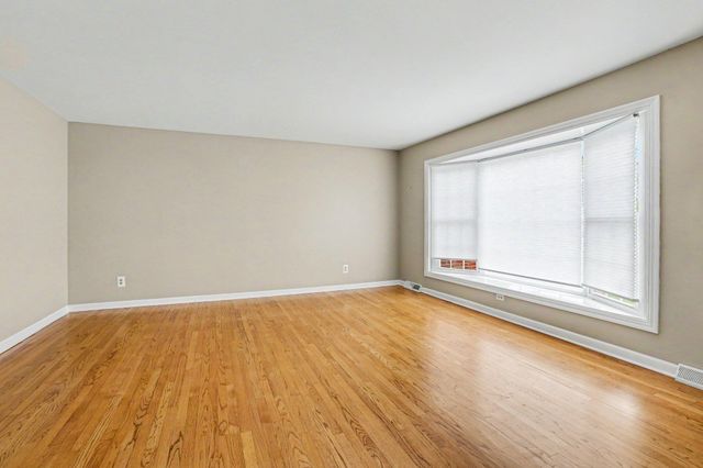 5132 Mapleridge Drive, Portage City, MI 49024