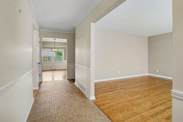 5132 Mapleridge Drive, Portage City, MI 49024