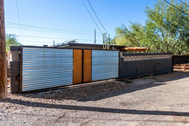 225 W 1st Street, Tucson, AZ 85705