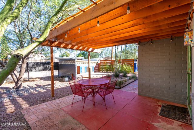 225 W 1st Street, Tucson, AZ 85705