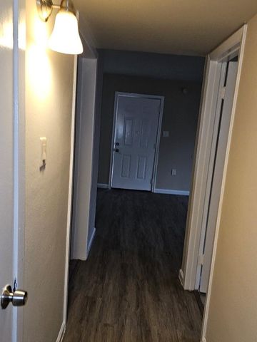 6815 Beachwood Street 3, Houston, TX 77021