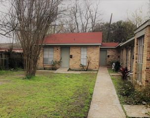 6815 Beachwood Street 3, Houston, TX 77021