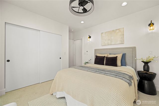 363 NW 76th Street, Seattle, WA 98117