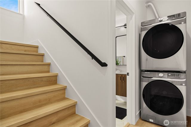 363 NW 76th Street, Seattle, WA 98117