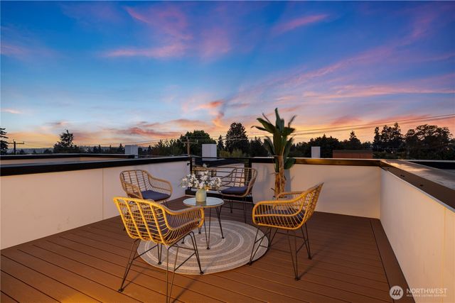 363 NW 76th Street, Seattle, WA 98117