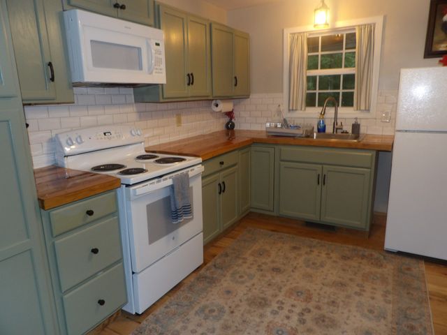 135 Tooley Trail Lane, Mc Ewen, TN 37101