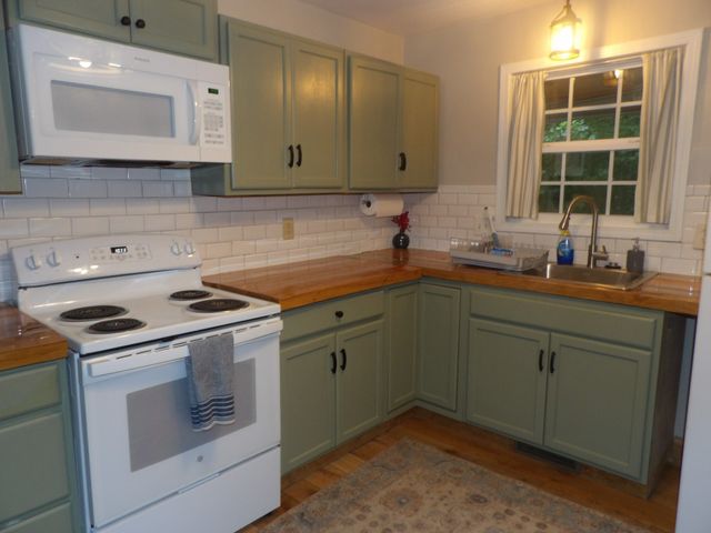 135 Tooley Trail Lane, Mc Ewen, TN 37101