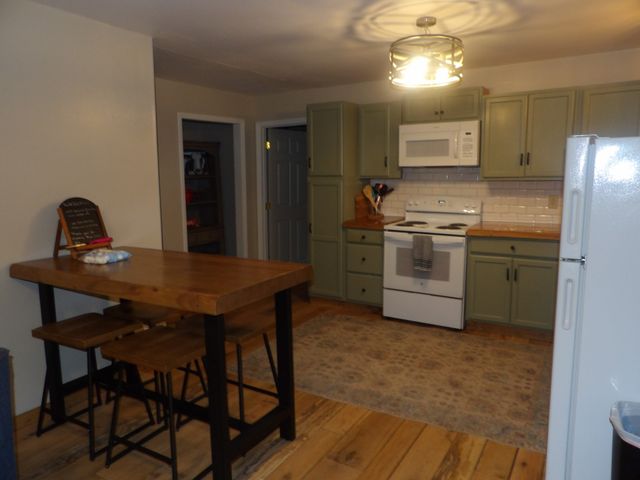 135 Tooley Trail Lane, Mc Ewen, TN 37101